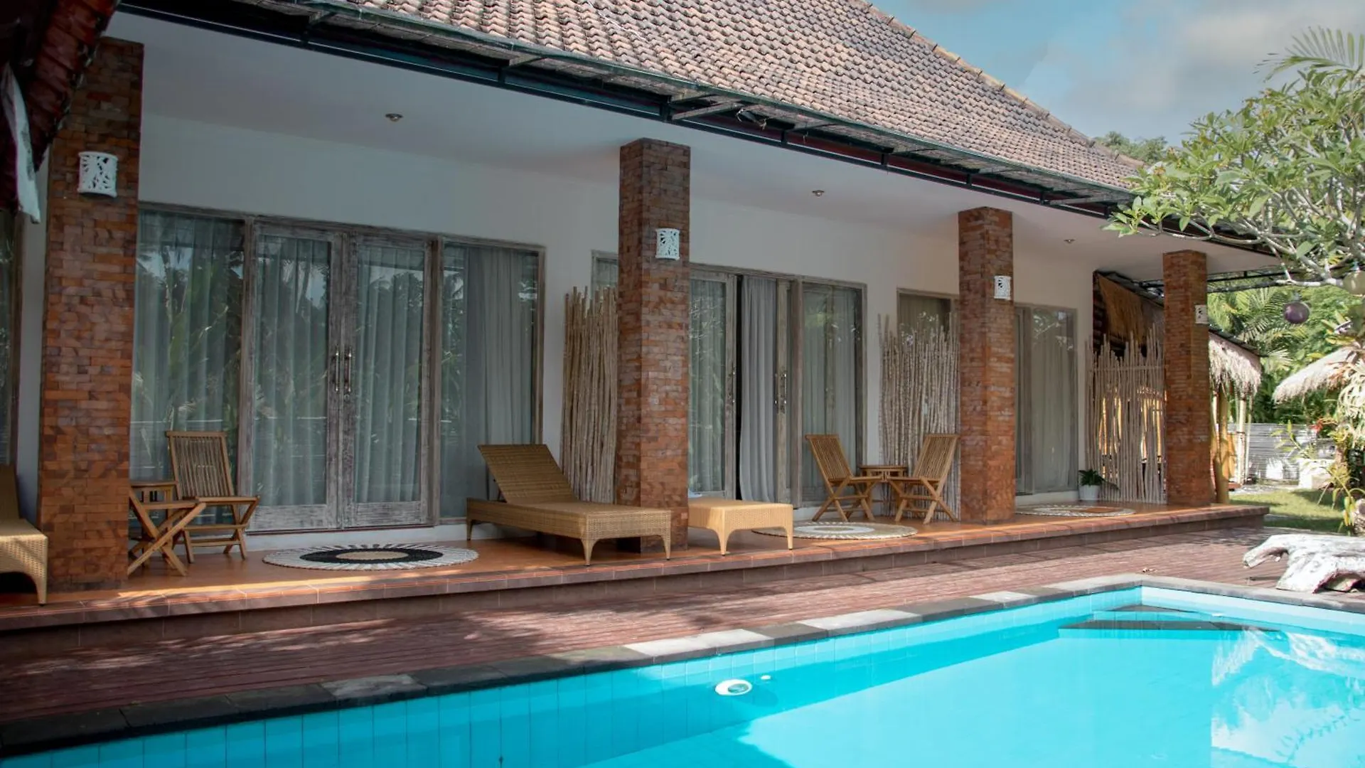 Hot Stone Club Ubud