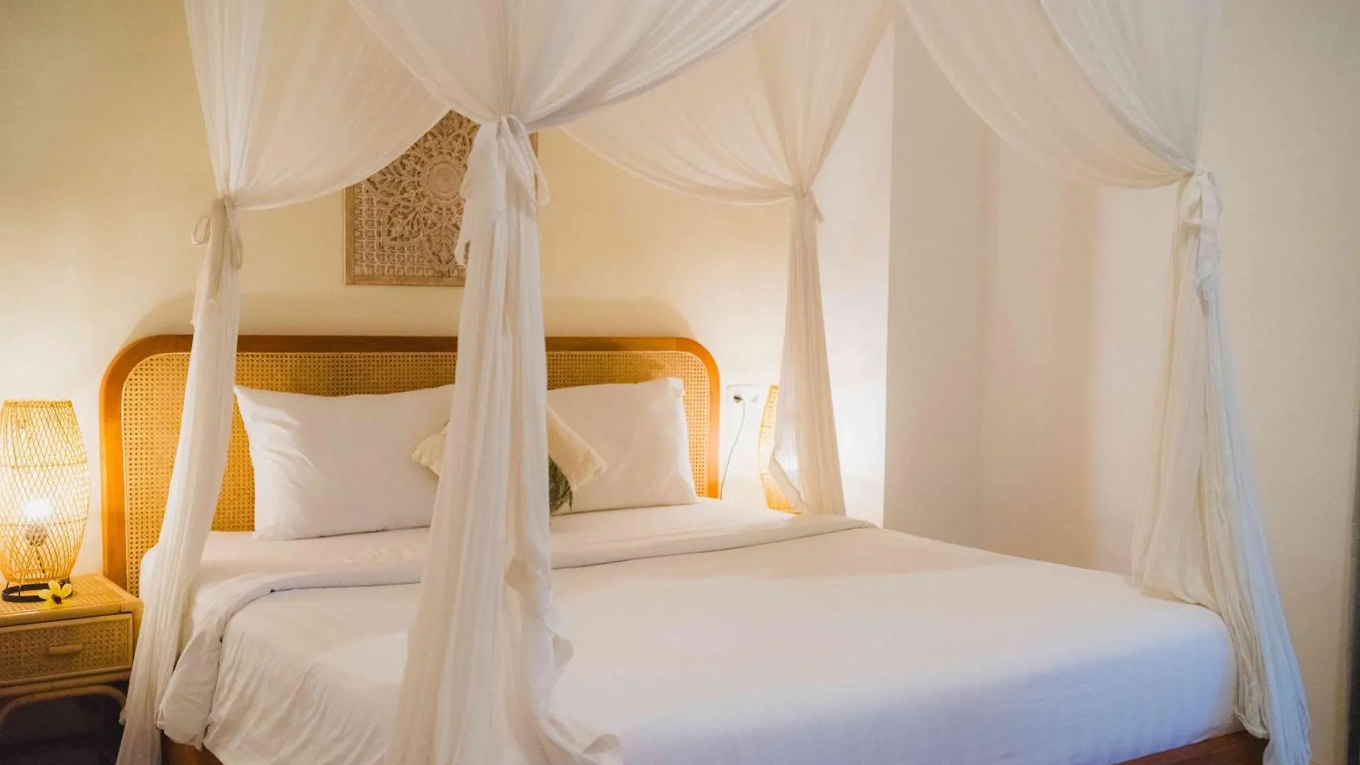 Hot Stone Club Ubud 4*, Ubud (Bali)
